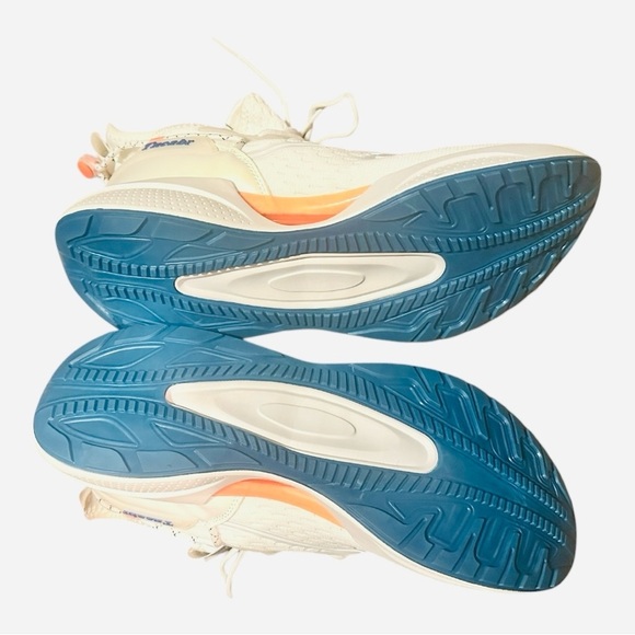 Tncabr Men’s Running Shoes - Size 11.5 - White with blue and orange accents - Picture 5 of 6